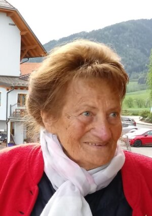 Portrait Michaela Perschler geb. Fößl  Gastwirtin im Ruhestand